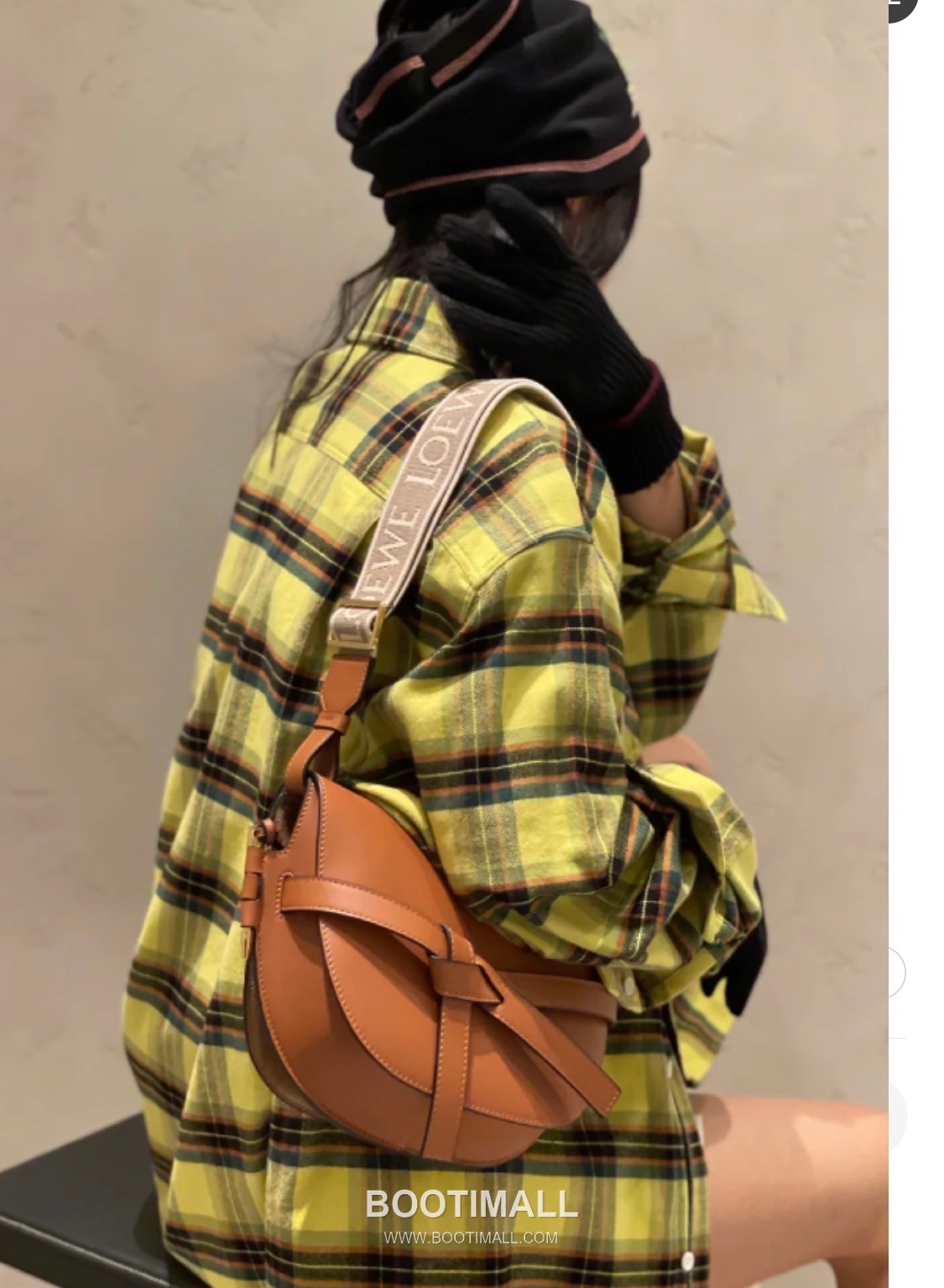 Loewe Gate Dual Calfskin Leather Embroidered Strap Shoulder Bag 10183 로에베 게이트 듀얼 카프스킨 자수 스트랩 숄더 크로스백 25cm 13