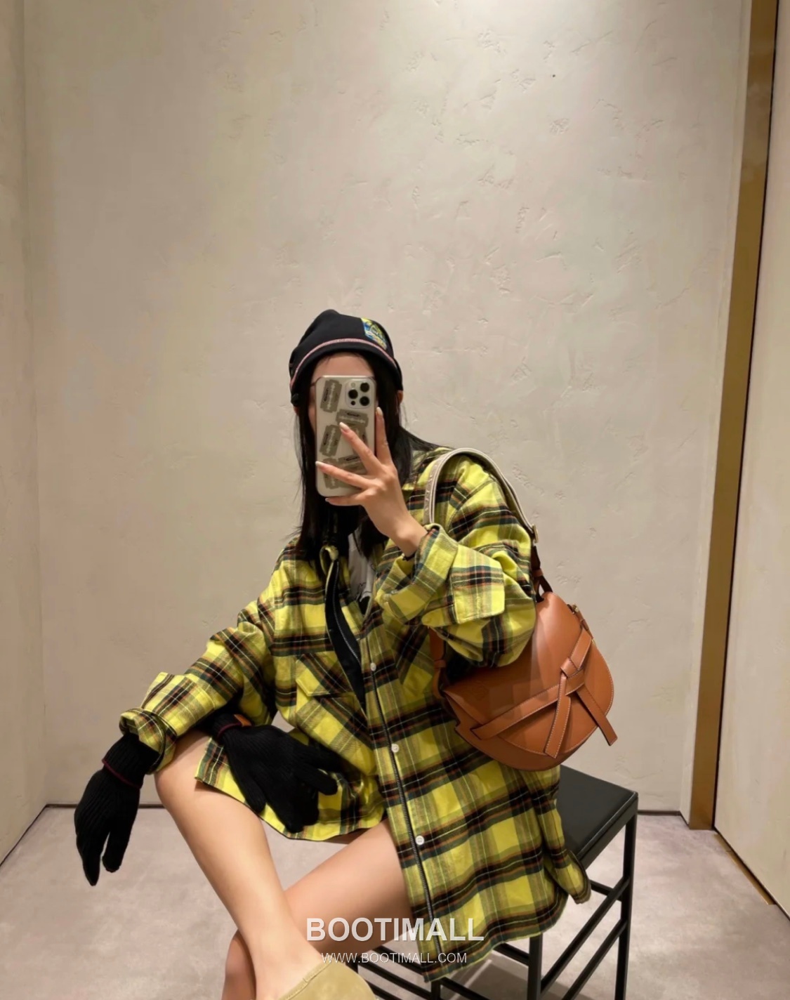 Loewe Gate Dual Calfskin Leather Embroidered Strap Shoulder Bag 10183 로에베 게이트 듀얼 카프스킨 자수 스트랩 숄더 크로스백 25cm 14