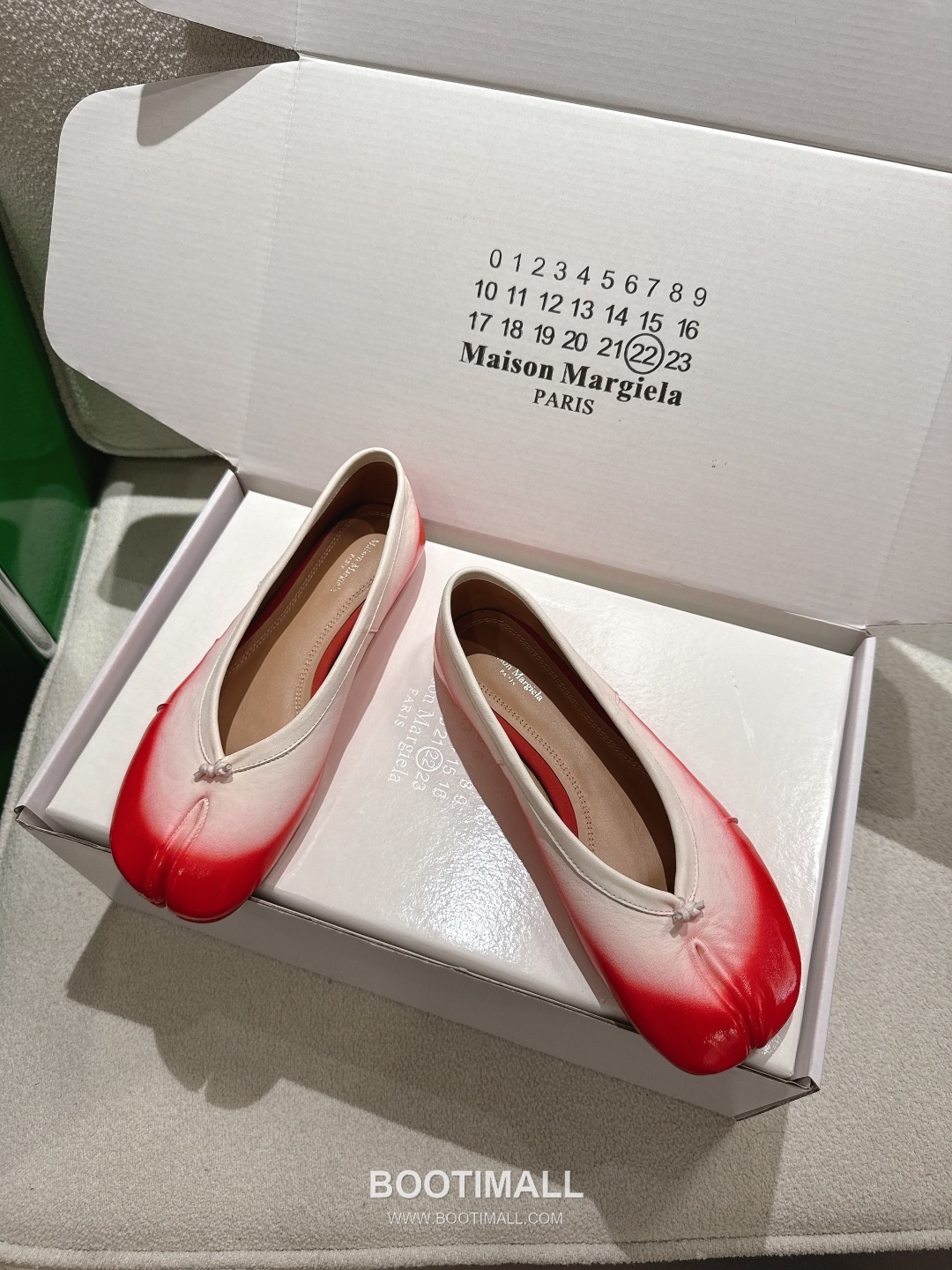Maison Margiela Tabi Suede Leather Split Toe Ballet Flats 메종 마르지엘라 타비 스웨이드 레더 스플릿토 발레 플랫 슈즈 4