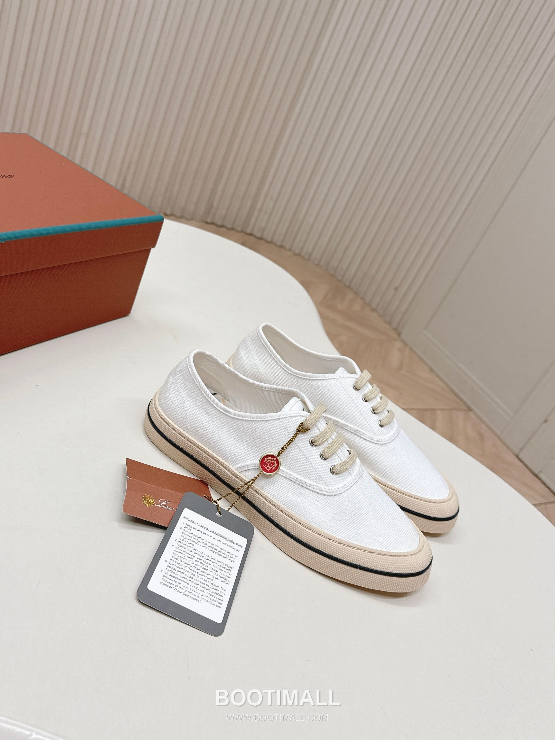 Loro Piana Canvas Low Top Sneakers 로로피아나 캔버스 로우탑 스니커즈 2