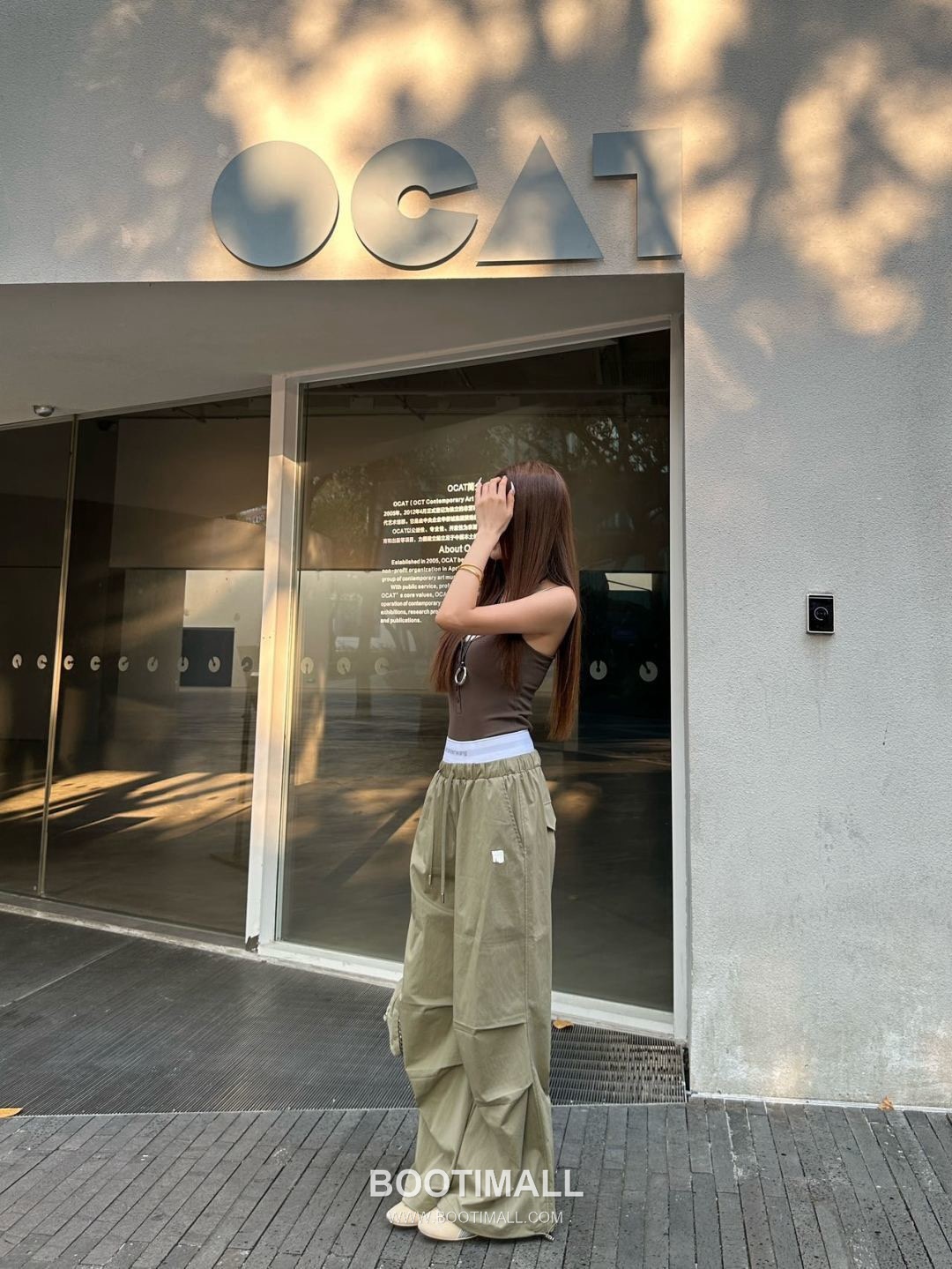 Alexander Wang SS26 Logo Tape Cargo Drawstring Pants 알렉산더왕 로고 테이프 카고 드로우스트링 팬츠 4