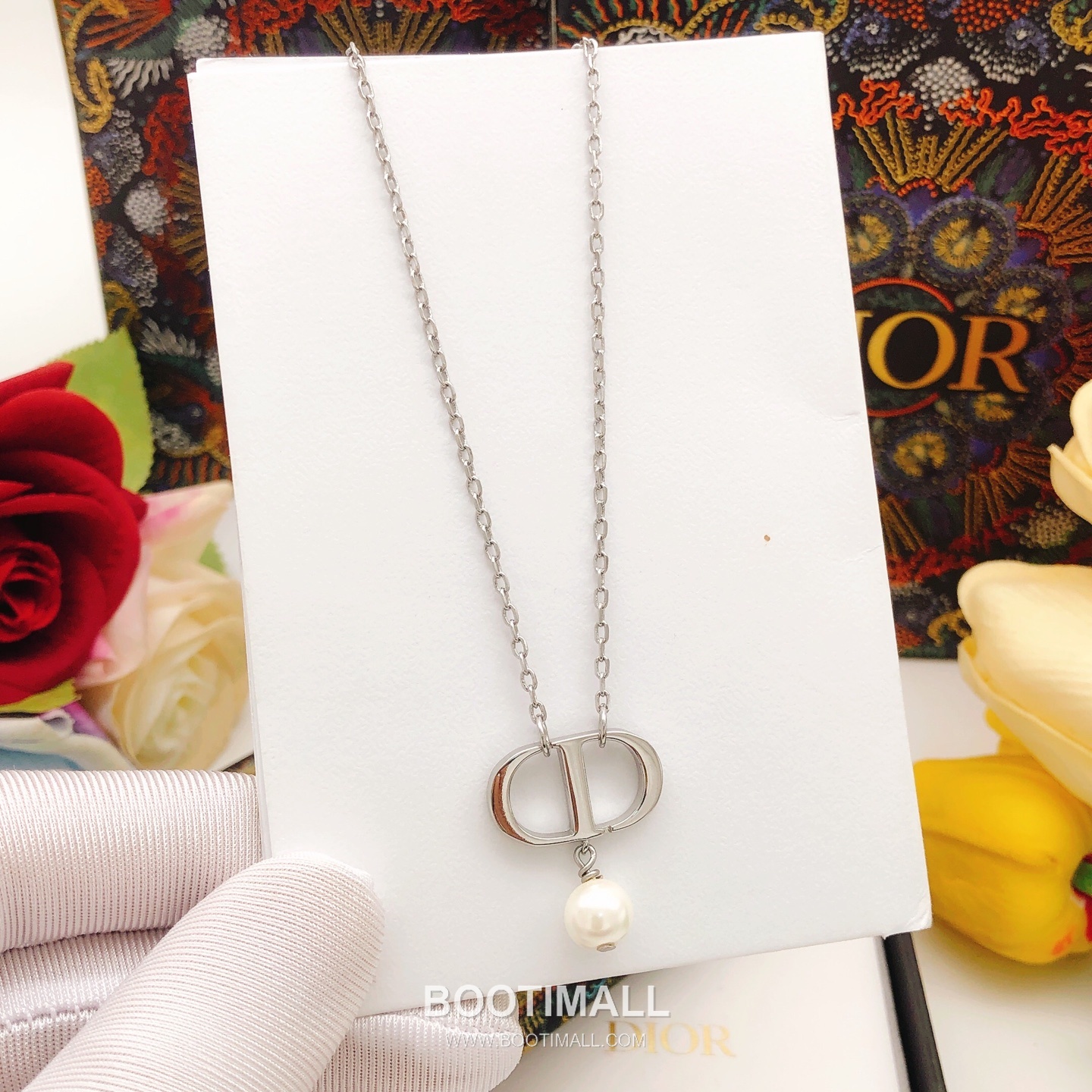 Christian Dior Tribales Pearl Pendant Necklace 크리스찬 디올 트리발 펄 펜던트 목걸이 1