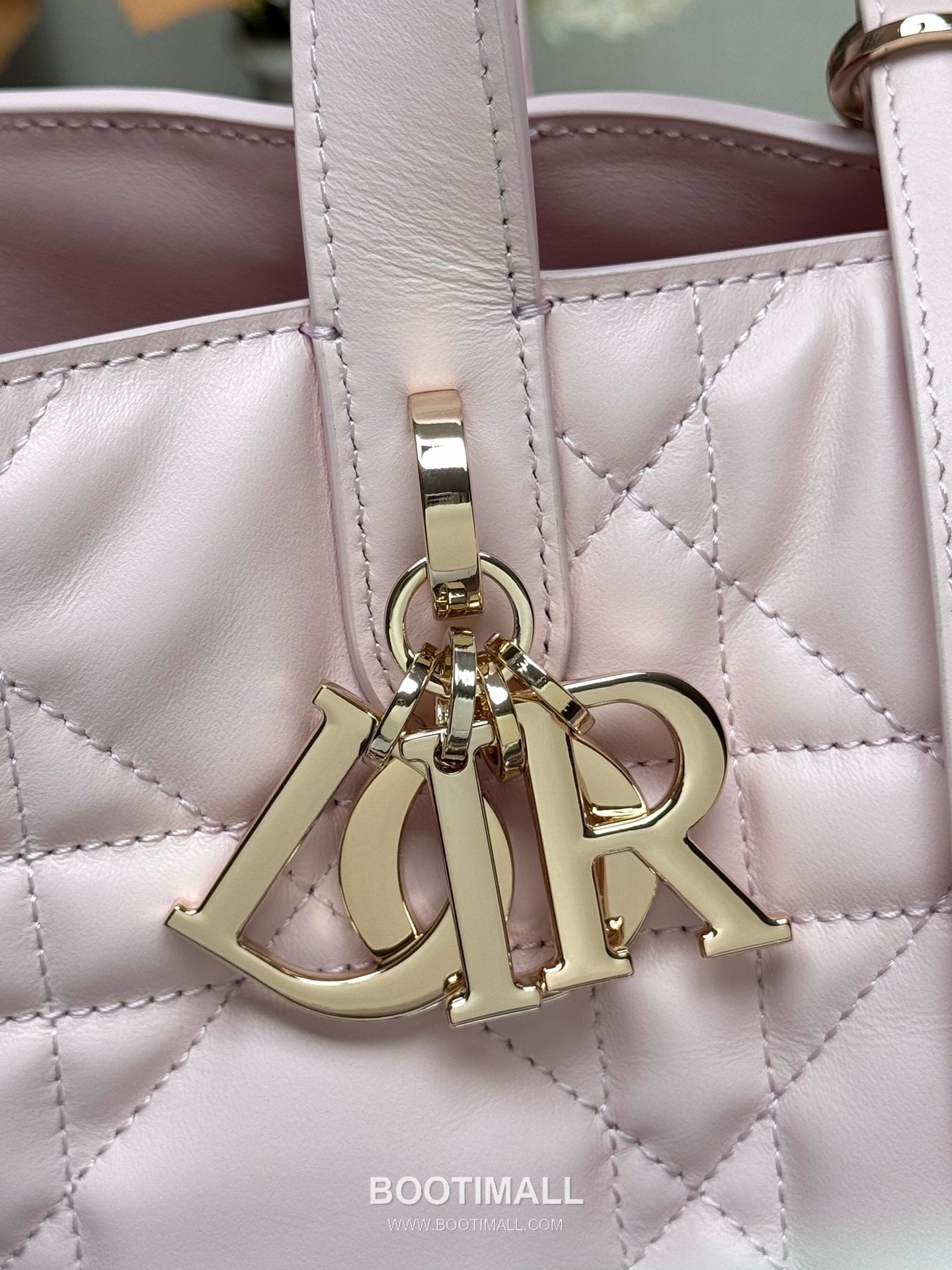 Dior Toujours Cannage Calfskin Vertical Tote Bag M2836 디올 투주르 까나쥬 카프스킨 버티컬 토트백 23cm 2