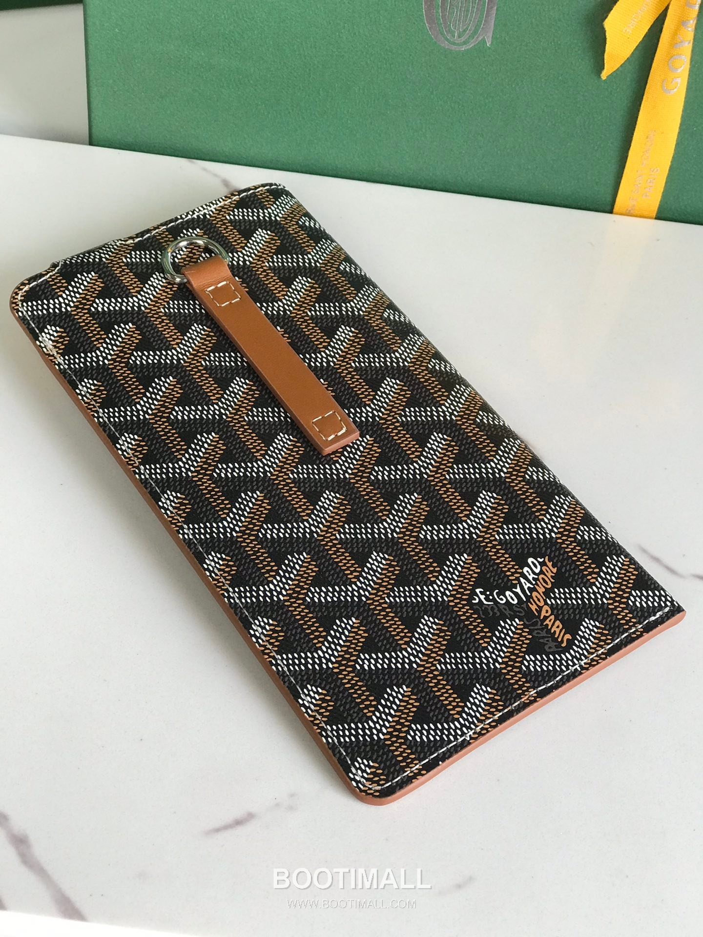 Goyard Montmartre GM Goyardine Canvas Crossbody Pouch 고야드 몽마르트르 GM 고야딘 캔버스 크로스바디 파우치 10cm 4