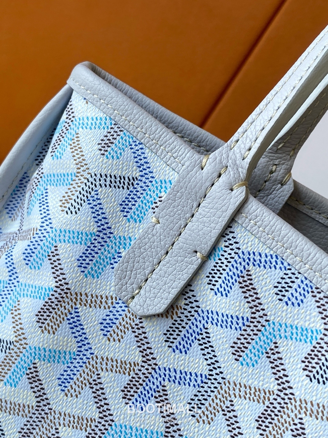 Goyard Anjou Mini Reversible Leather Tote Bag G8003 고야드 앙주 미니 리버서블 레더 토트백 19.5cm 2