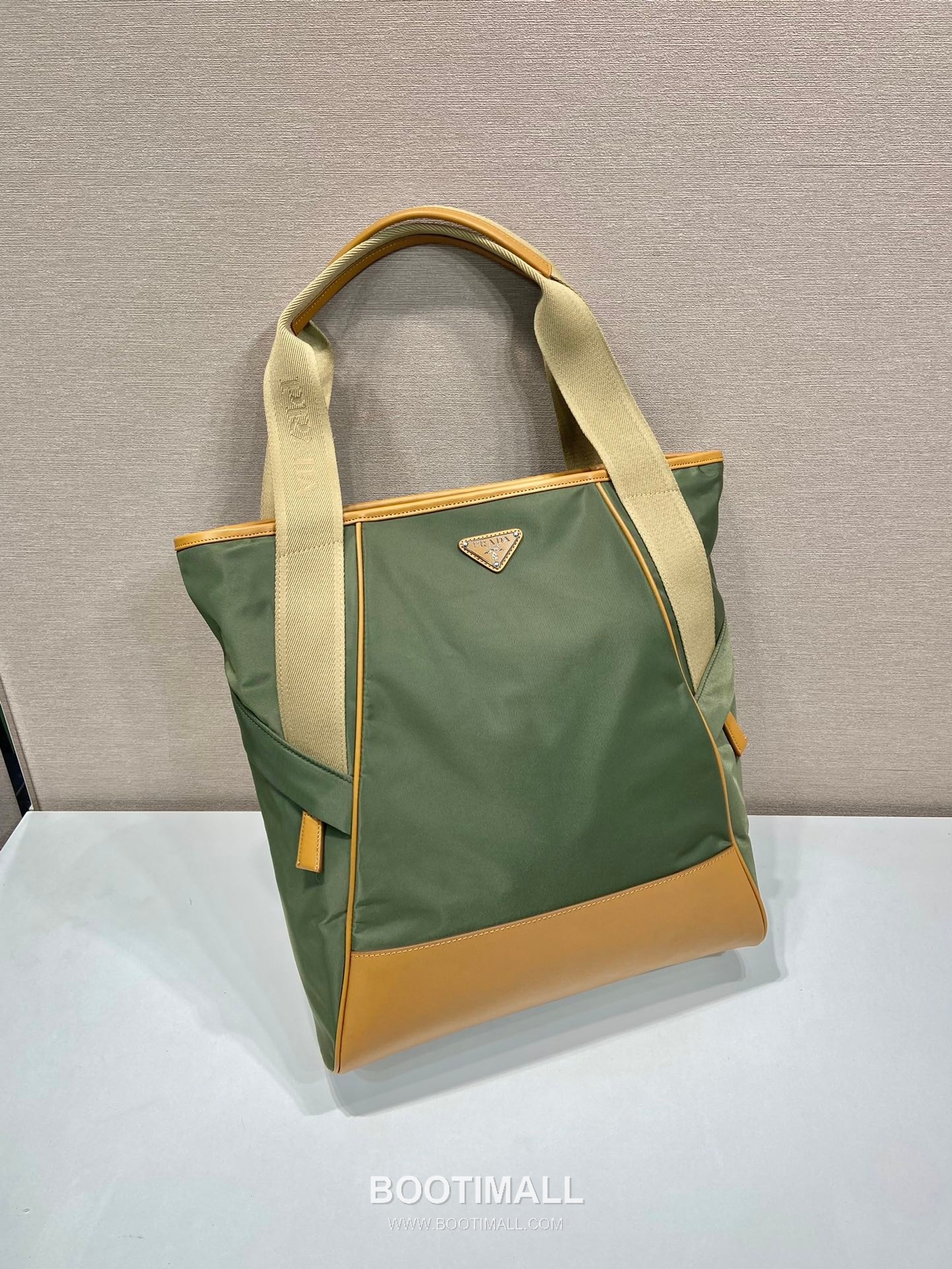 Prada Re-Nylon Tote Bag 2VG119 프라다 리나일론 토트백 42cm 2