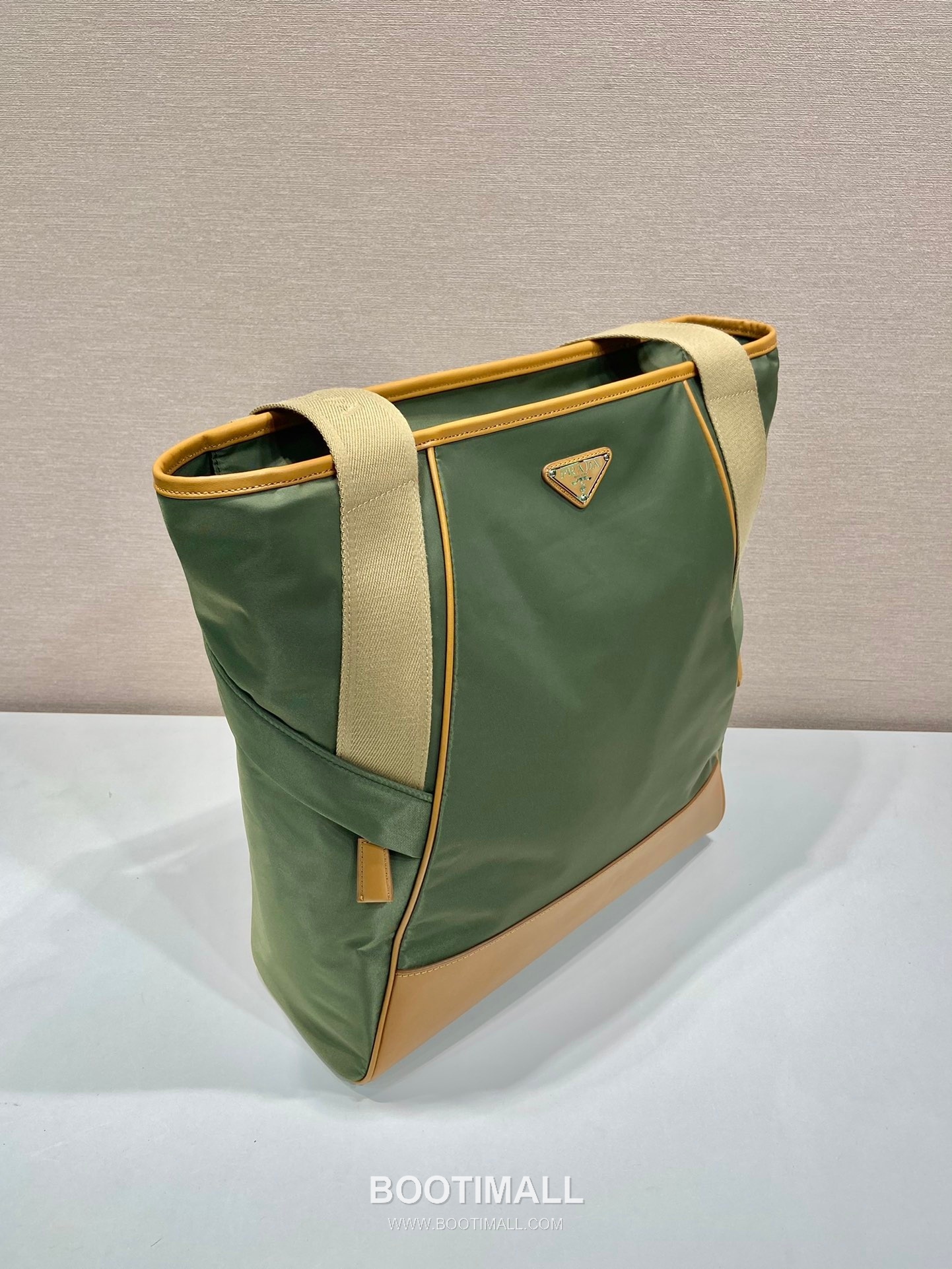 Prada Re-Nylon Tote Bag 2VG119 프라다 리나일론 토트백 42cm 3