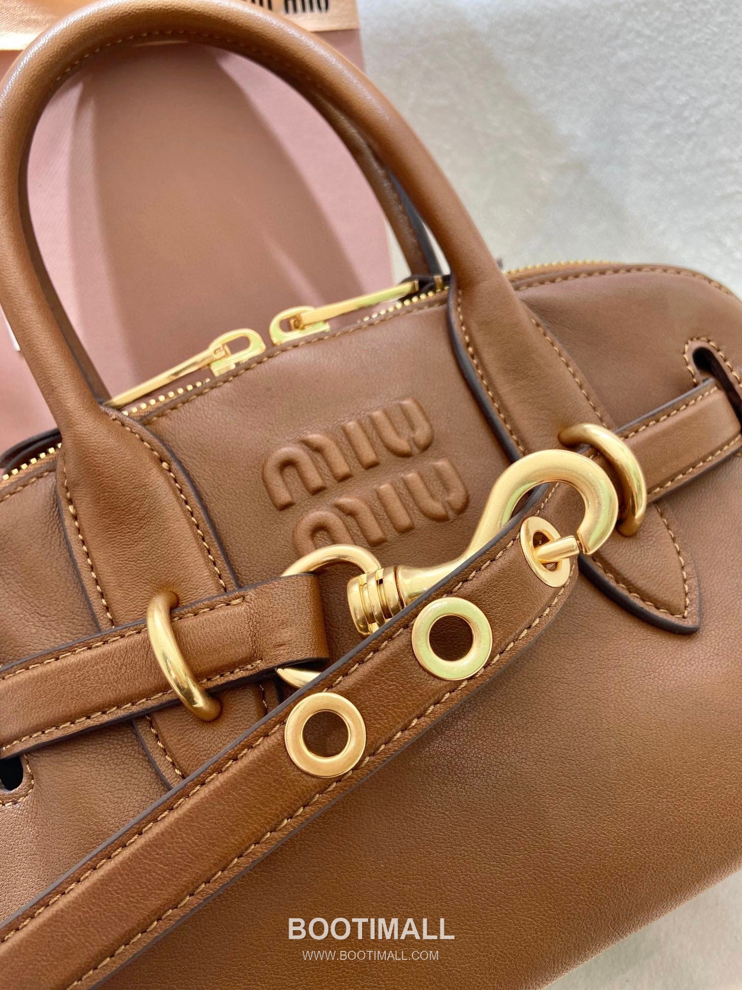 Prada Aventure Nappa Leather Mini Tote Bag with Embossed Logo and Zip Detail 프라다 아방튀르 나파 가죽 엠보스 로고 지퍼 미니 토트백 5BP090 21cm 7