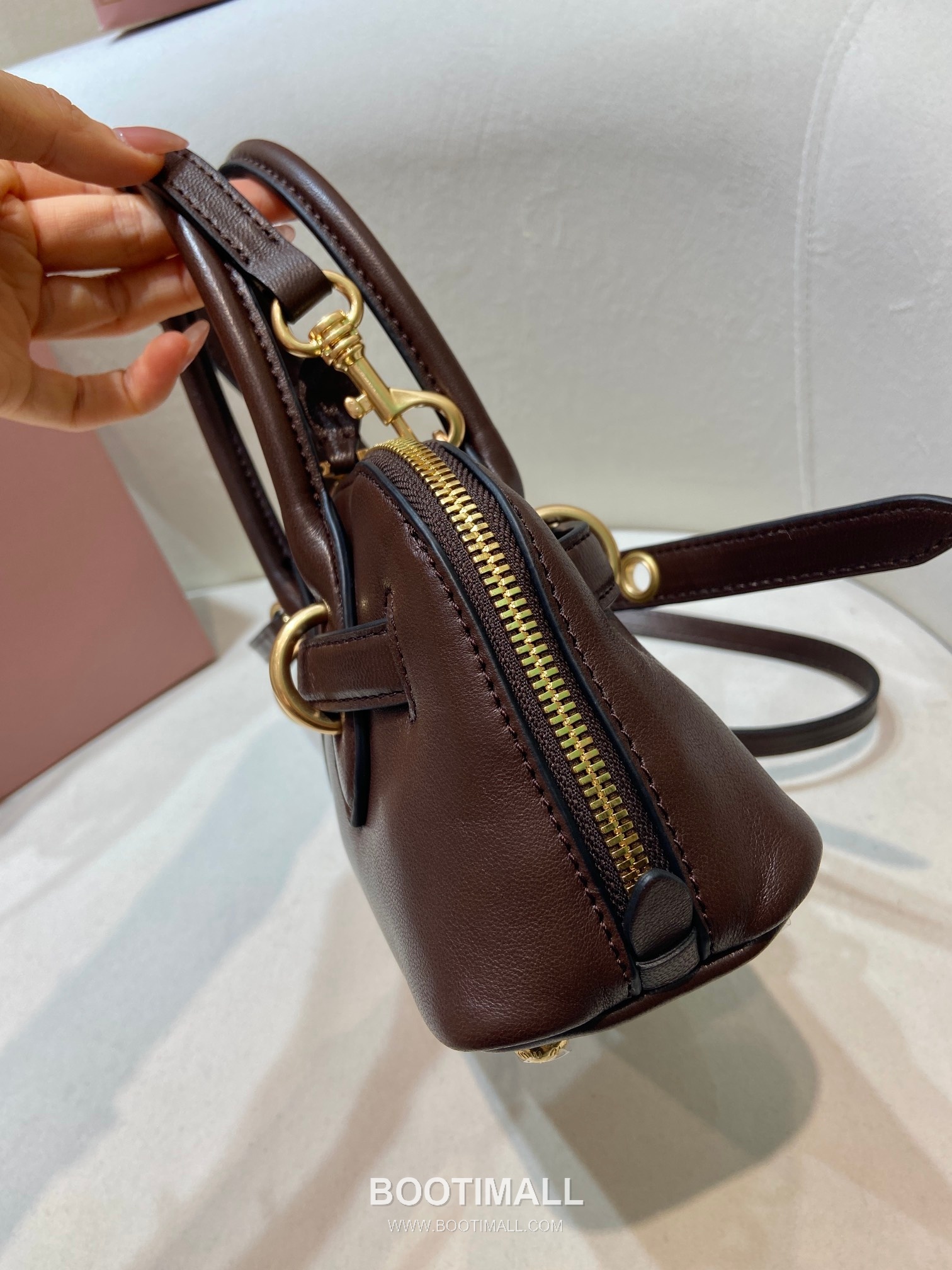 Prada Aventure Nappa Leather Mini Tote Bag with Embossed Logo and Zip Detail 프라다 아방튀르 나파 가죽 엠보스 로고 지퍼 미니 토트백 5BP090 21cm 5