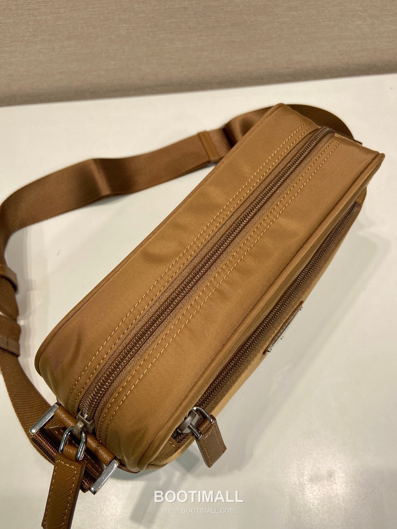 Prada Re-Nylon Calfskin Trim Multi Pouch Shoulder Bag with Detachable Mini Pouch 프라다 리나일론 카프스킨 트림 멀티 파우치 숄더백 탈부착 미니 파우치 1BC167 23cm 6