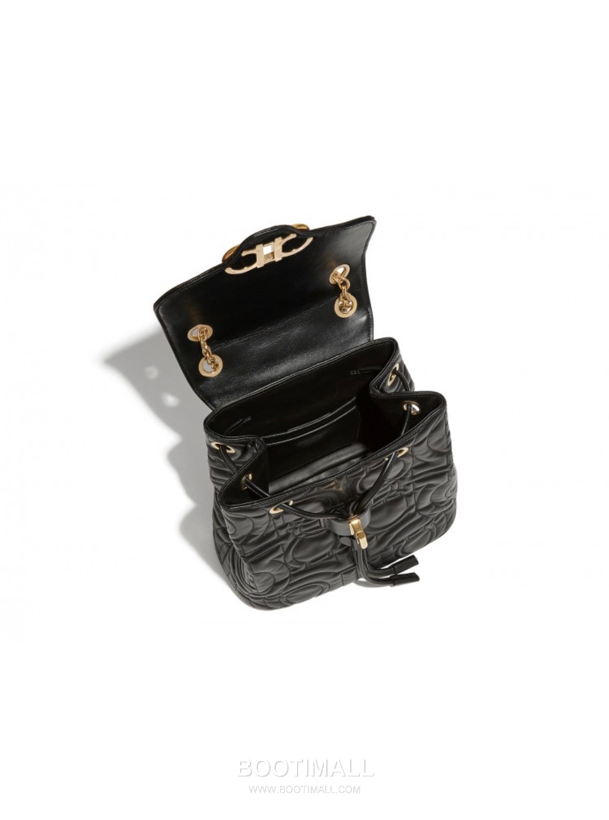 Salvatore Ferragamo Gancini Quilted Calfskin Flap Drawstring Backpack with Logo Detail 살바토레페라가모 간치니 퀼팅 카프스킨 플랩 드로스트링 백팩 21H158 25.5cm 5
