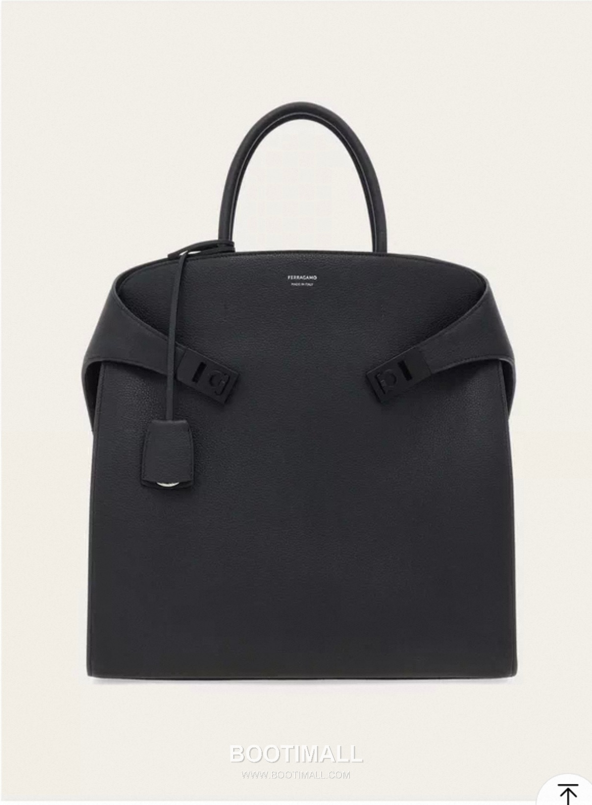 Salvatore Ferragamo Hug Hammered Calfskin Tote Bag with Gancini Lock Strap Detail 살바토레페라가모 허그 해머드 카프스킨 토트백 AU-24/1666 38cm 7