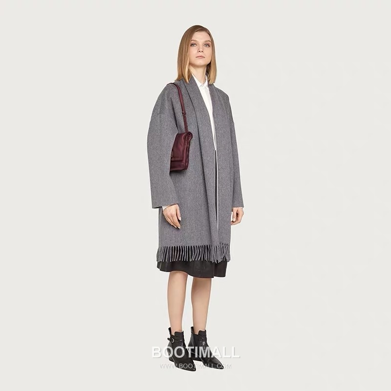 Salvatore Ferragamo Viva Padded Lambskin Flap Shoulder Bag with Vara Bow Detail 살바토레페라가모 비바 패디드 램스킨 플랩 숄더백 DD-211287 27cm 5