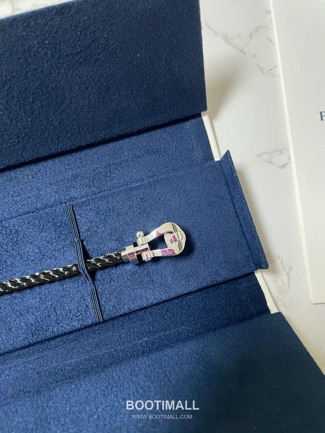 Fred Saddle Sterling Silver 925 Bracelet with Black Nylon Cord and Crystal Horseshoe 프레드 새들 스털링 실버 925 브레이슬릿 블랙 나일론 코드 크리스탈 말굽 모티프 12