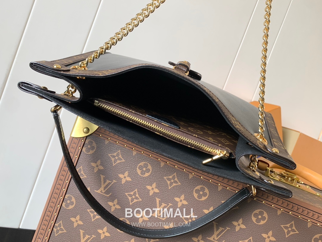 Louis Vuitton Nova Calfskin Leather Shoulder Bag with Chain Strap Monogram Canvas Trim 루이비통 노바 카프스킨 레더 숄더백 M13140 31cm 5