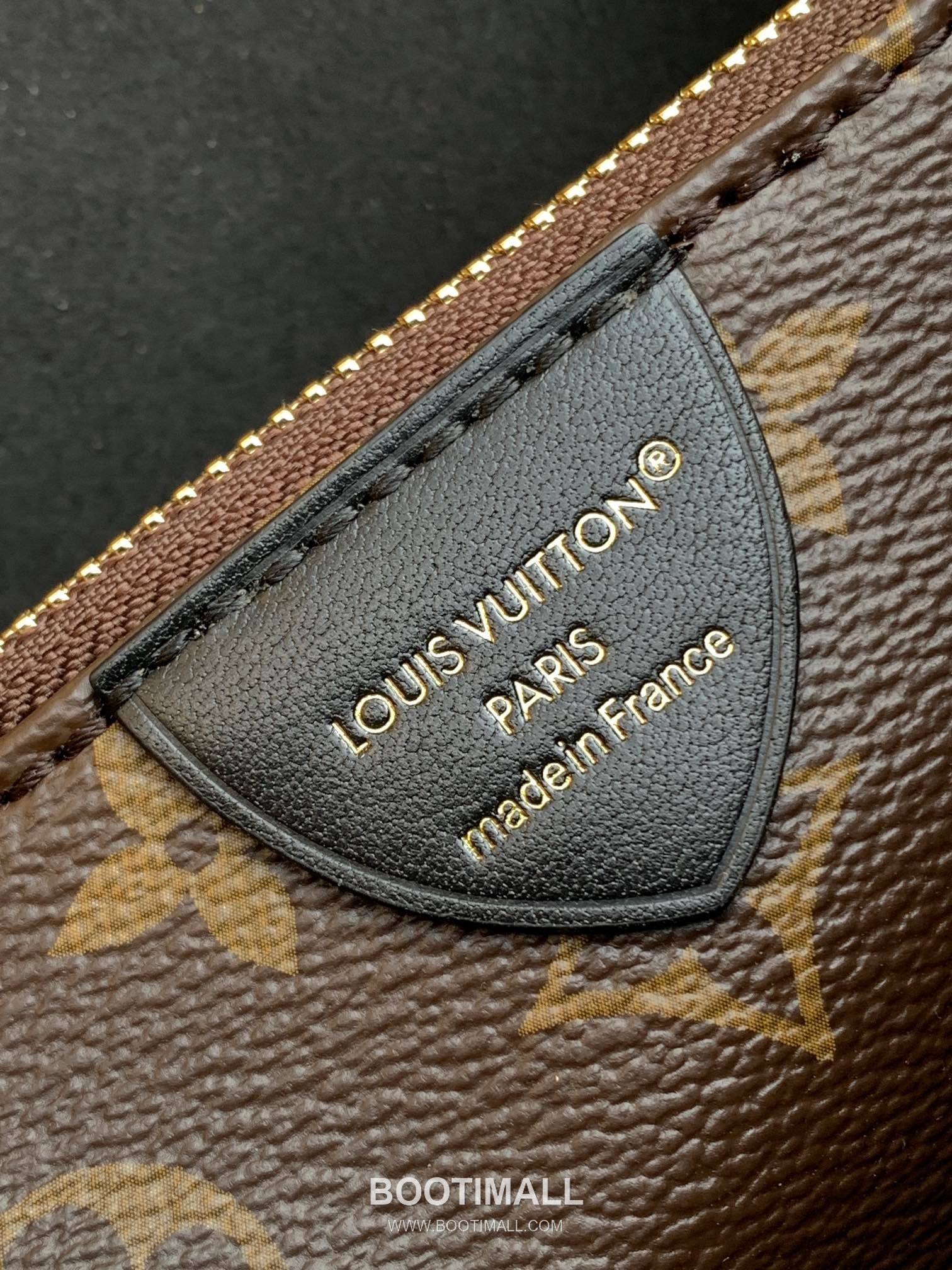 Louis Vuitton Nova Calfskin Leather Shoulder Bag with Chain Strap Monogram Canvas Trim 루이비통 노바 카프스킨 레더 숄더백 M13140 31cm 9