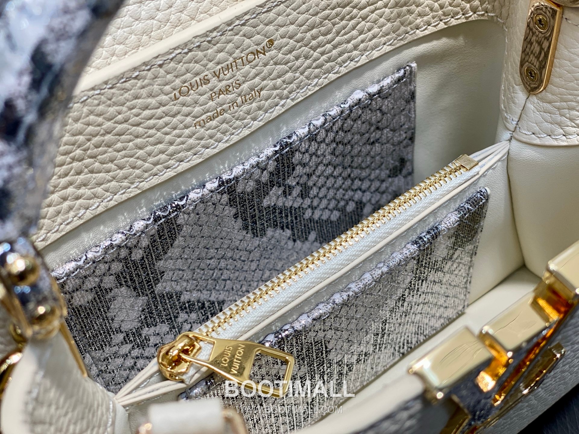 Louis Vuitton Capucines Mini Taurillon Leather Top Handle Bag with Python Trim Chain Detail 루이비통 카퓌신 미니 타우릴론 레더 탑핸들백 M89369 21cm 10