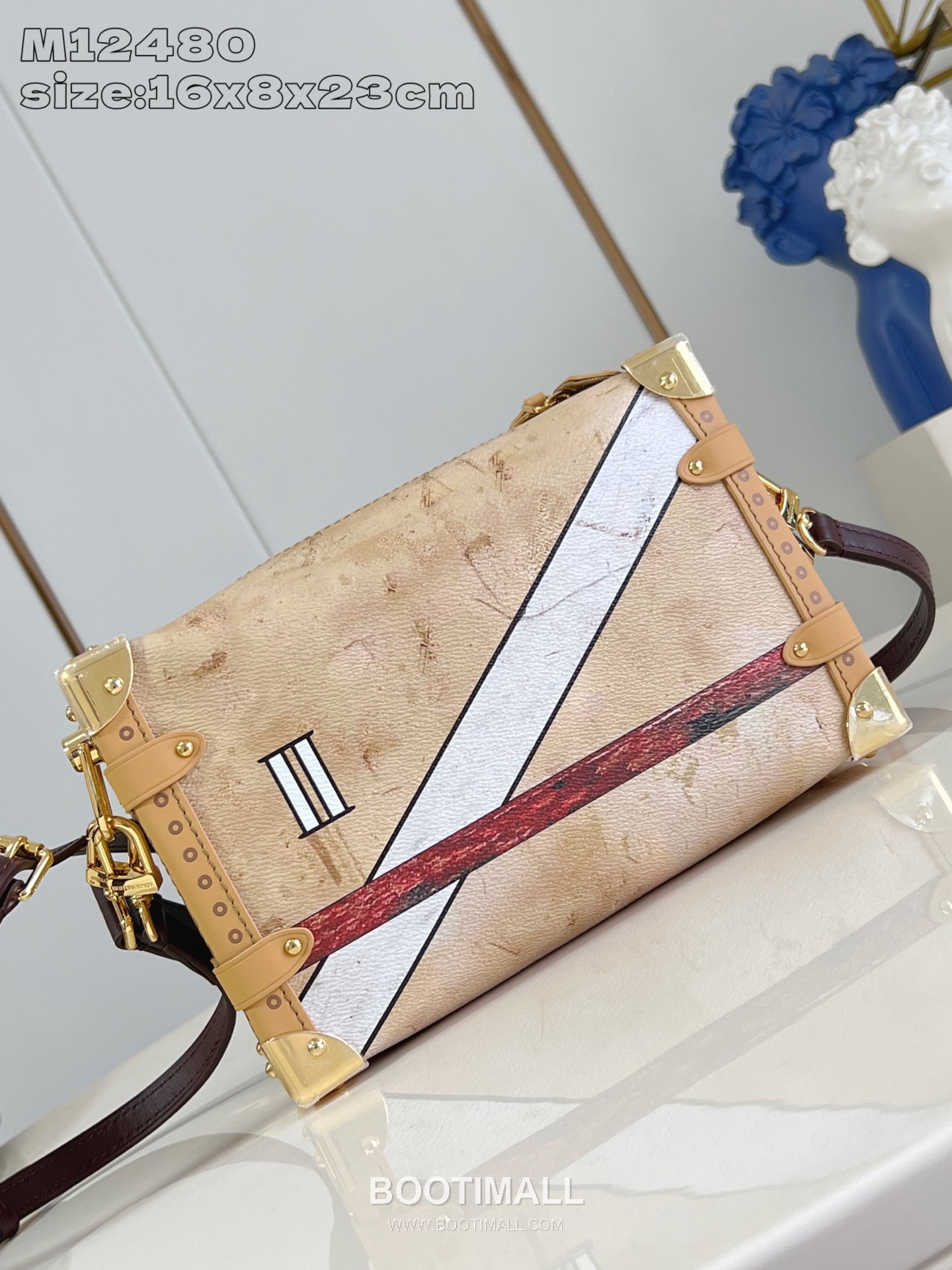 Louis Vuitton Side Trunk Monogram Canvas Leather Crossbody Bag with Lock Detail 루이비통 사이드 트렁크 모노그램 캔버스 레더 크로스바디백 M12480 23.5cm 5