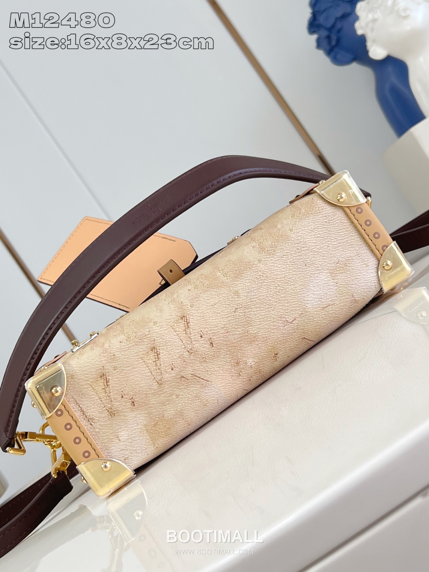 Louis Vuitton Side Trunk Monogram Canvas Leather Crossbody Bag with Lock Detail 루이비통 사이드 트렁크 모노그램 캔버스 레더 크로스바디백 M12480 23.5cm 6