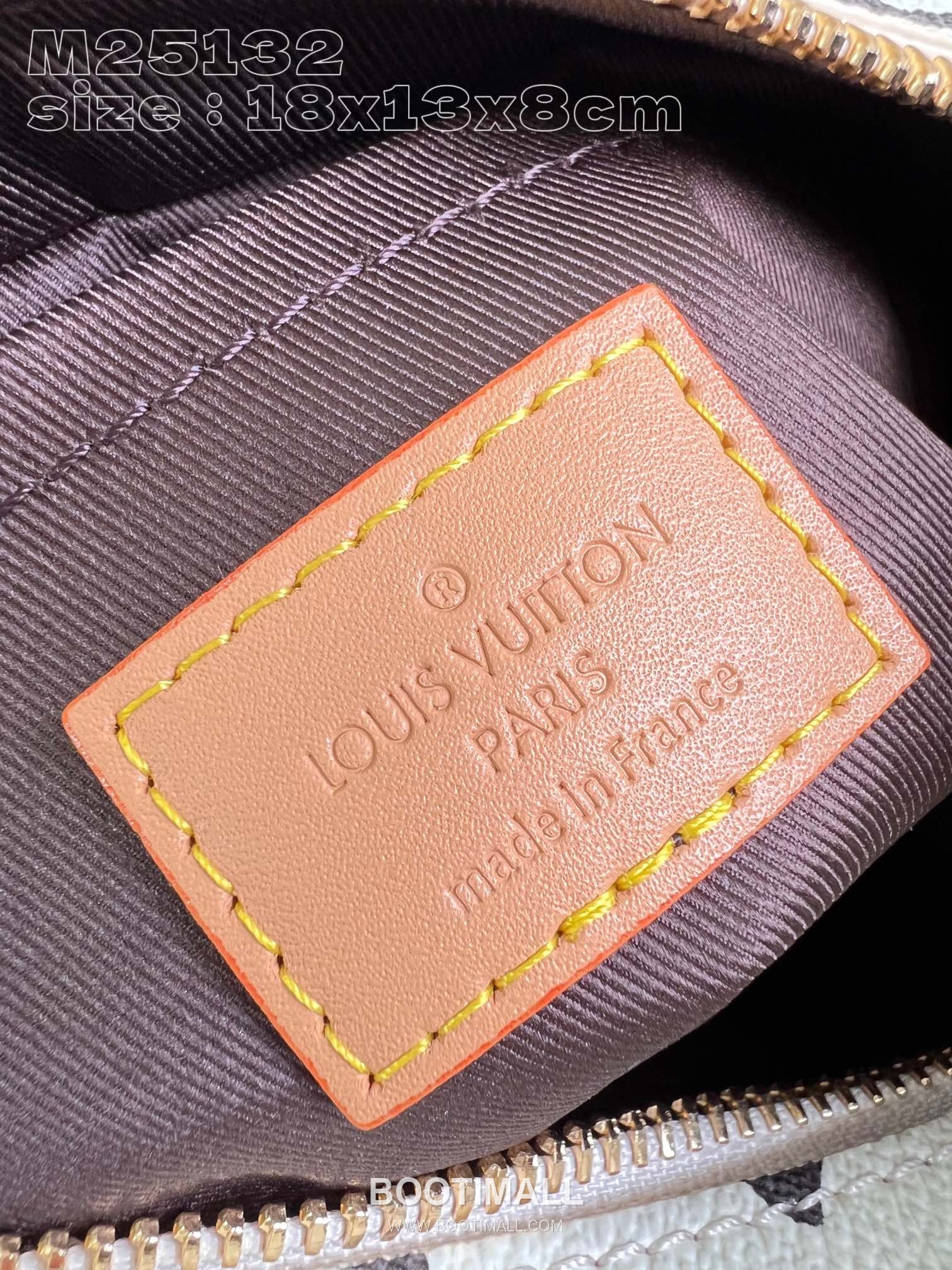 Louis Vuitton Mini Soft Trunk Monogram Canvas Crossbody Bag with Chain Zip Detail 루이비통 미니 소프트 트렁크 모노그램 캔버스 크로스바디백 M25132 18.5cm 9