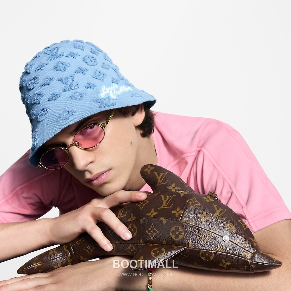 Louis Vuitton Dolphin Monogram Canvas Duffle Bag with Handle Strap Detail 루이비통 돌핀 모노그램 캔버스 더플백 M14963 38cm 2