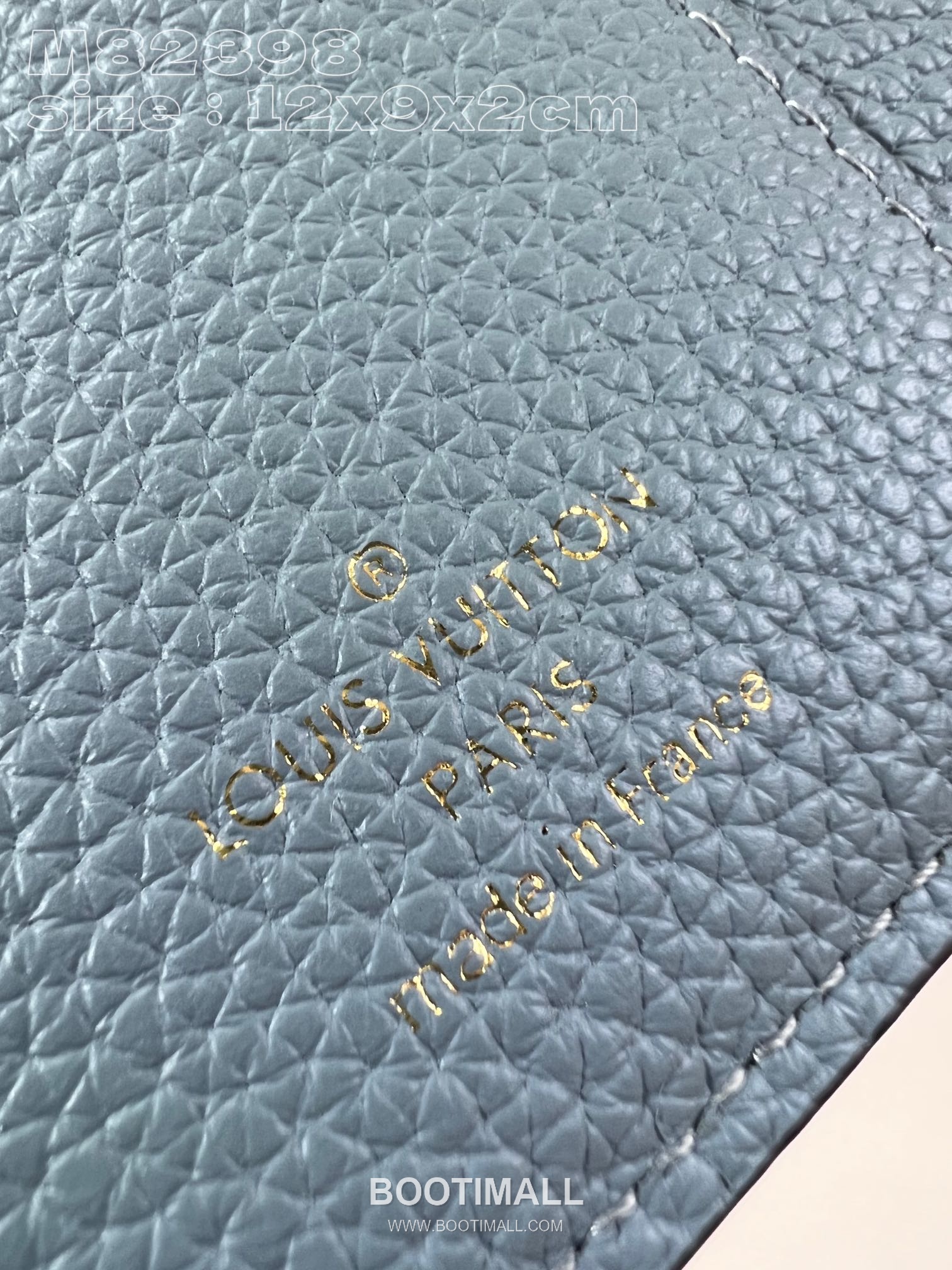Louis Vuitton Victorine On My Side Monogram Canvas Calfskin Leather Wallet with Flap Lock Detail 루이비통 빅토린 온마이사이드 모노그램 캔버스 카프스킨 레더 반지갑 M82398 12cm 7