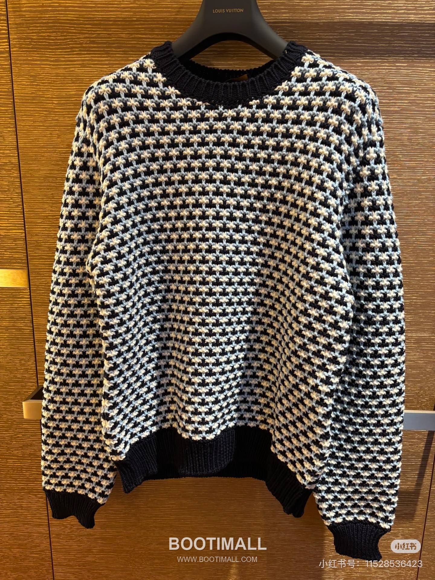 Louis Vuitton 2026FW Houndstooth Pattern Cotton Blend Knit Sweater 루이비통 2026FW 하운드투스 패턴 코튼 혼방 니트 스웨터 4