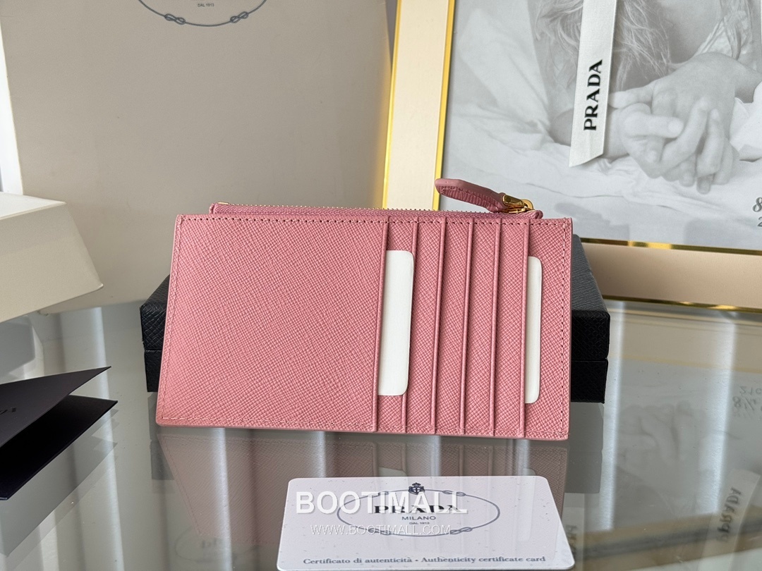 Prada Saffiano Leather Card Holder Wallet with Zip Coin Pocket Detail 프라다 사피아노 레더 지퍼 코인포켓 카드홀더 지갑 1MC079 15cm 4