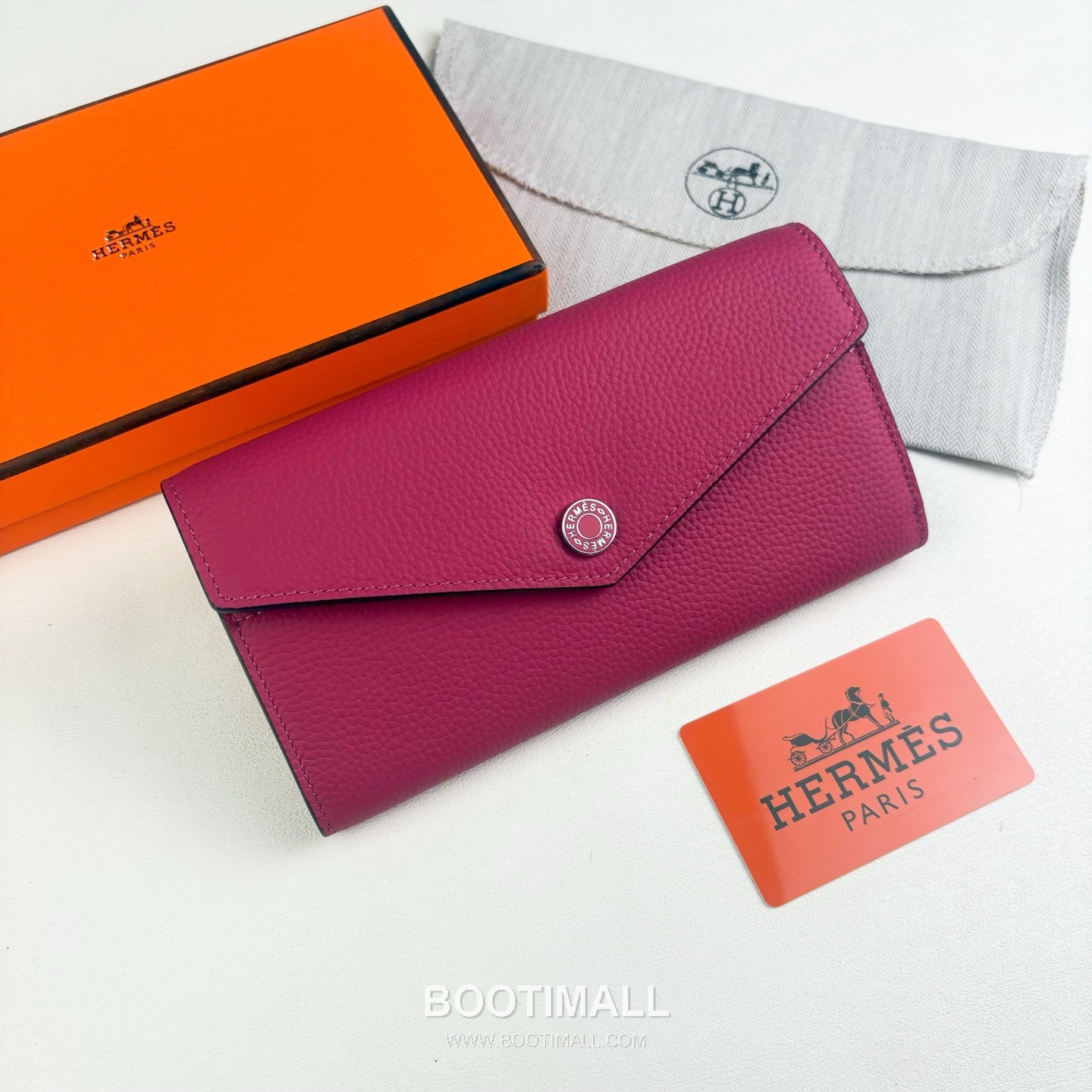Hermes Togo Calfskin Leather Long Wallet with Zip Pocket Snap Closure Detail 에르메스 토고 카프스킨 레더 지퍼 포켓 스냅 클로저 장지갑 613 19cm 3