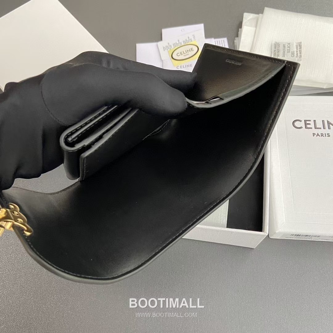 Celine Triomphe Calfskin Leather Compact Wallet with Snap Coin Pocket Detail 셀린느 트리옹프 카프스킨 레더 스냅 코인포켓 반지갑 10D782CQH.04LU783 10.5cm 6