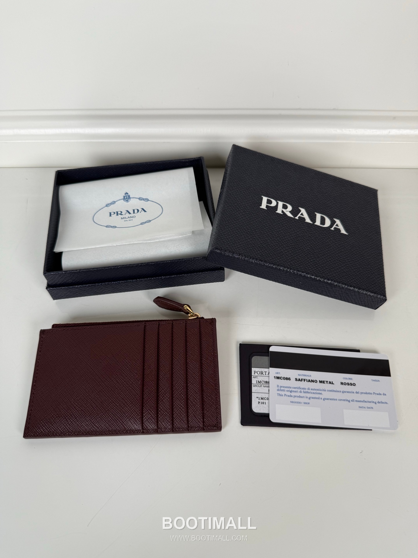 Prada Saffiano Calfskin Card Holder with Zip Pocket Multi Slot Detail 프라다 사피아노 카프스킨 지퍼 포켓 멀티 슬롯 카드홀더 1MC086 13cm 2