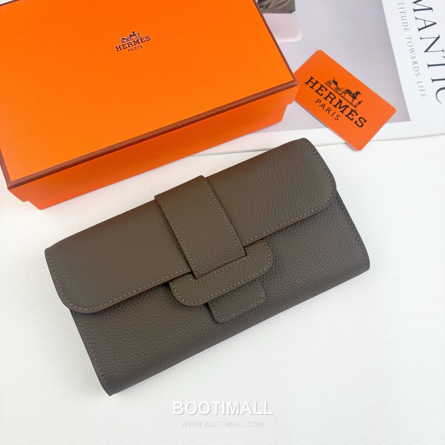 Hermès Long To Calfskin Wallet with Zip Coin Pocket Multi Compartment Detail 에르메스 롱 투 카프스킨 지퍼 코인포켓 멀티 컴파트먼트 장지갑 0688 20.5cm 6