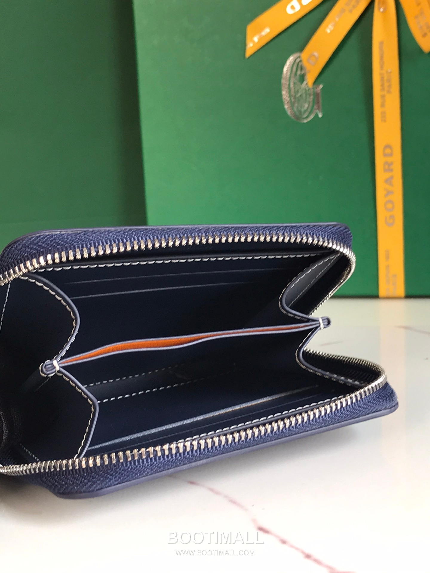 Goyard Matignon Mini Goyardine Canvas Zip Coin Wallet with Card Slots 고야드 마티뇽 미니 고야르딘 캔버스 집 코인 지갑 카드슬롯 020605 11.5cm 6