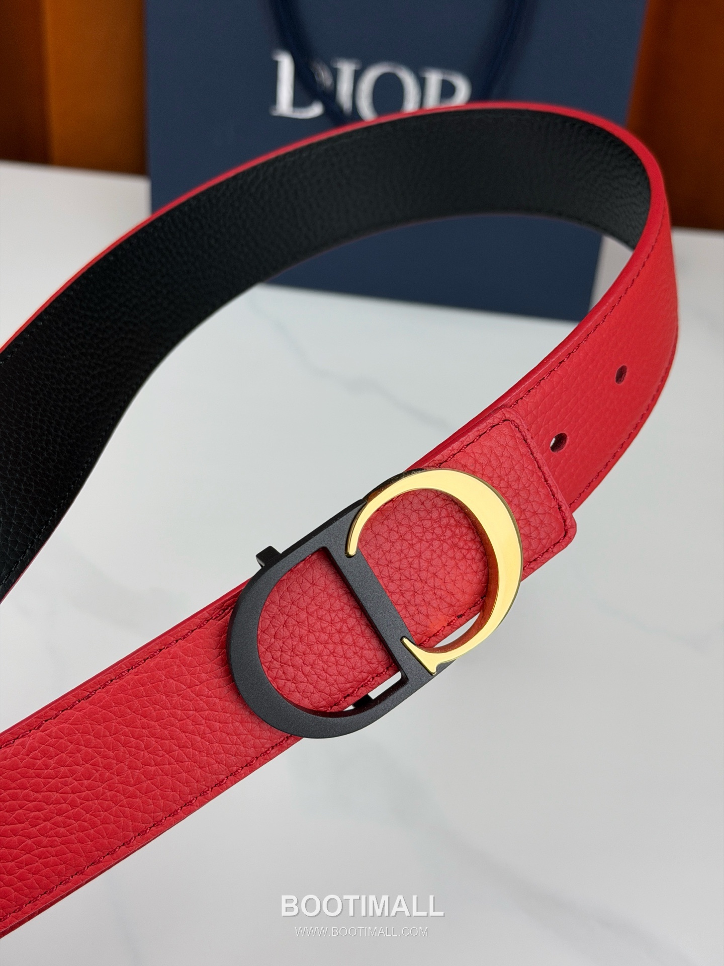 Dior Calfskin Grained Leather Reversible Belt with Logo Buckle Palladium 디올 카프스킨 그레인 레더 리버서블 벨트 로고 버클 황동 베이스 팔라듐 피니시 3.5cm 2