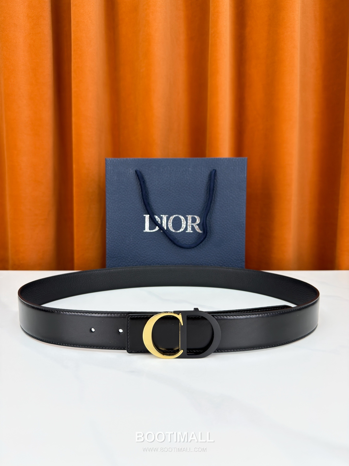 Dior Calfskin Grained Leather Reversible Belt with Logo Buckle Palladium 디올 카프스킨 그레인 레더 리버서블 벨트 로고 버클 황동 베이스 팔라듐 피니시 3.5cm 1