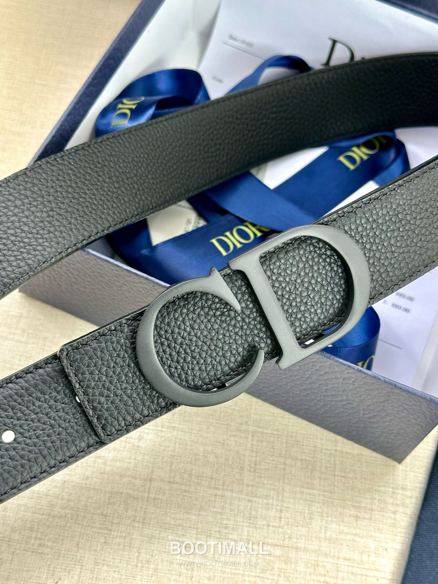 Dior Calfskin Grained Leather Reversible Belt with Logo Buckle Palladium 디올 카프스킨 그레인 레더 리버서블 벨트 로고 버클 황동 베이스 팔라듐 피니시 3.5cm 2