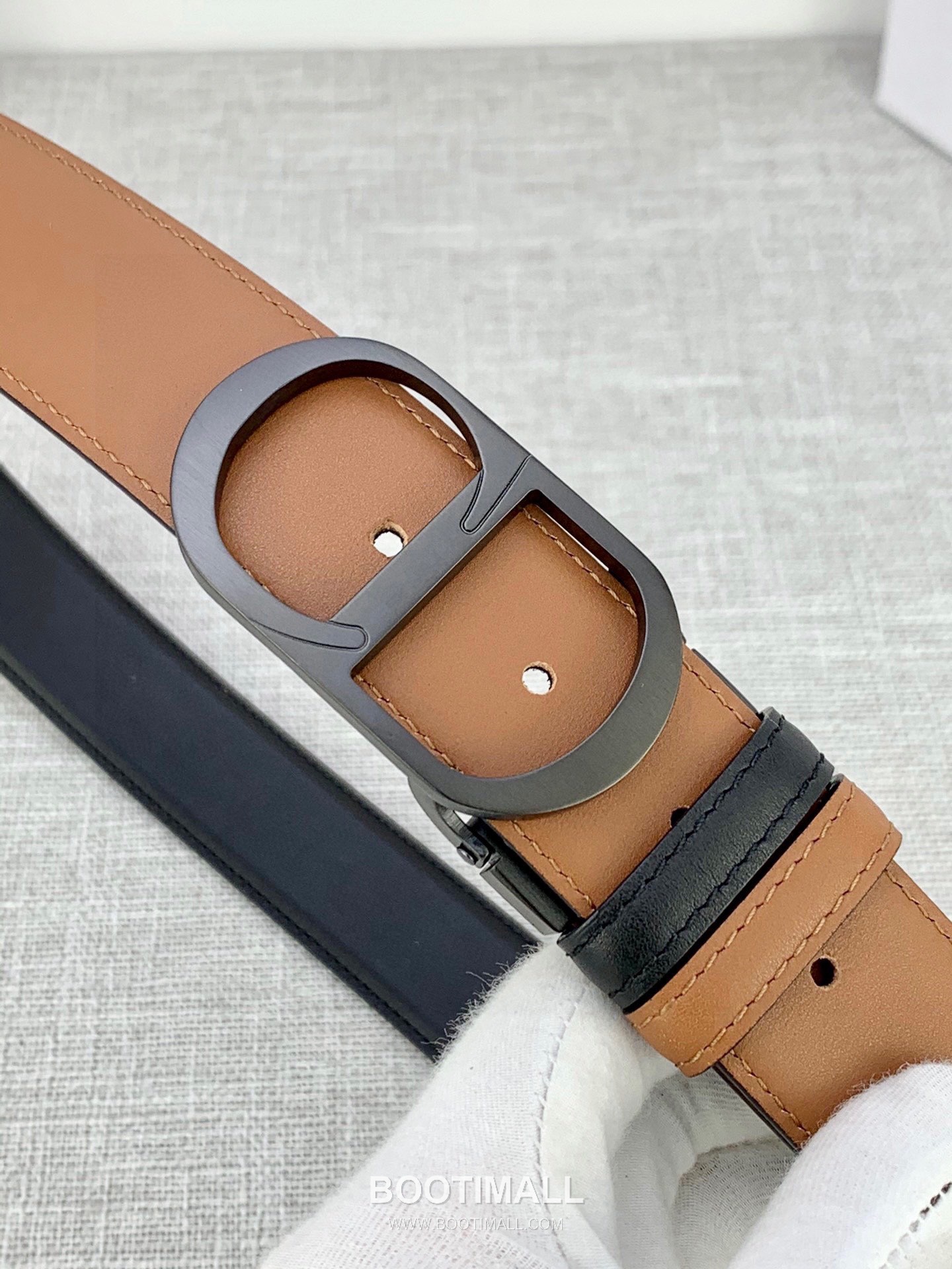 Dior Calfskin Grained Leather Belt with CD Buckle Palladium 디올 카프스킨 그레인 레더 벨트 CD 버클 황동 베이스 팔라듐 피니시 3.5cm 4