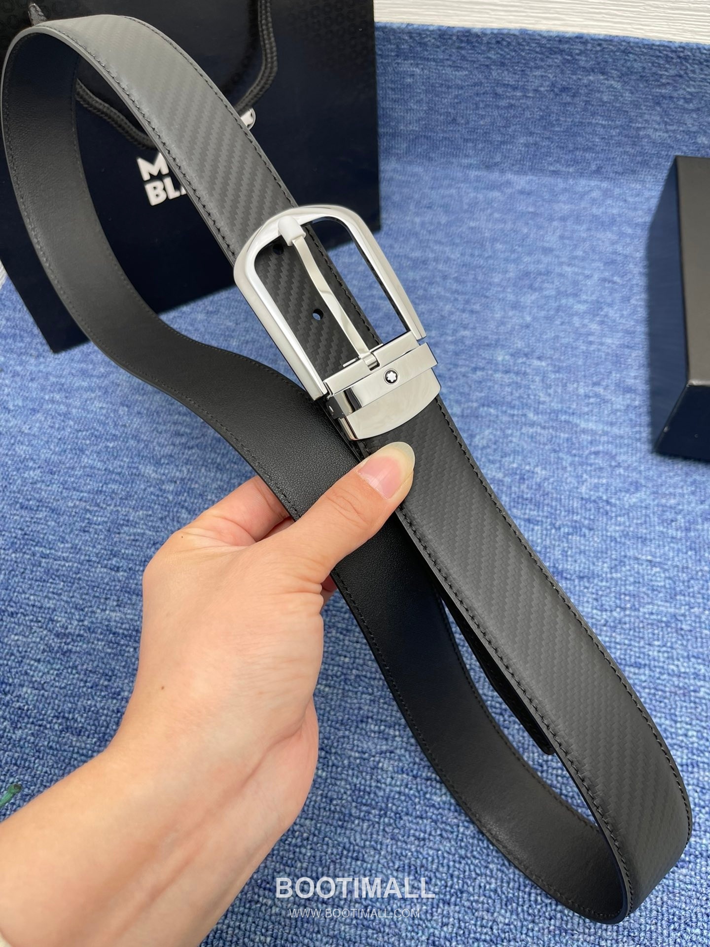 Montblanc Monogram Calfskin Leather Reversible Belt with Logo Buckle Palladium 몽블랑 모노그램 카프스킨 레더 리버서블 벨트 로고 버클 황동 베이스 팔라듐 피니시 3.5cm 1