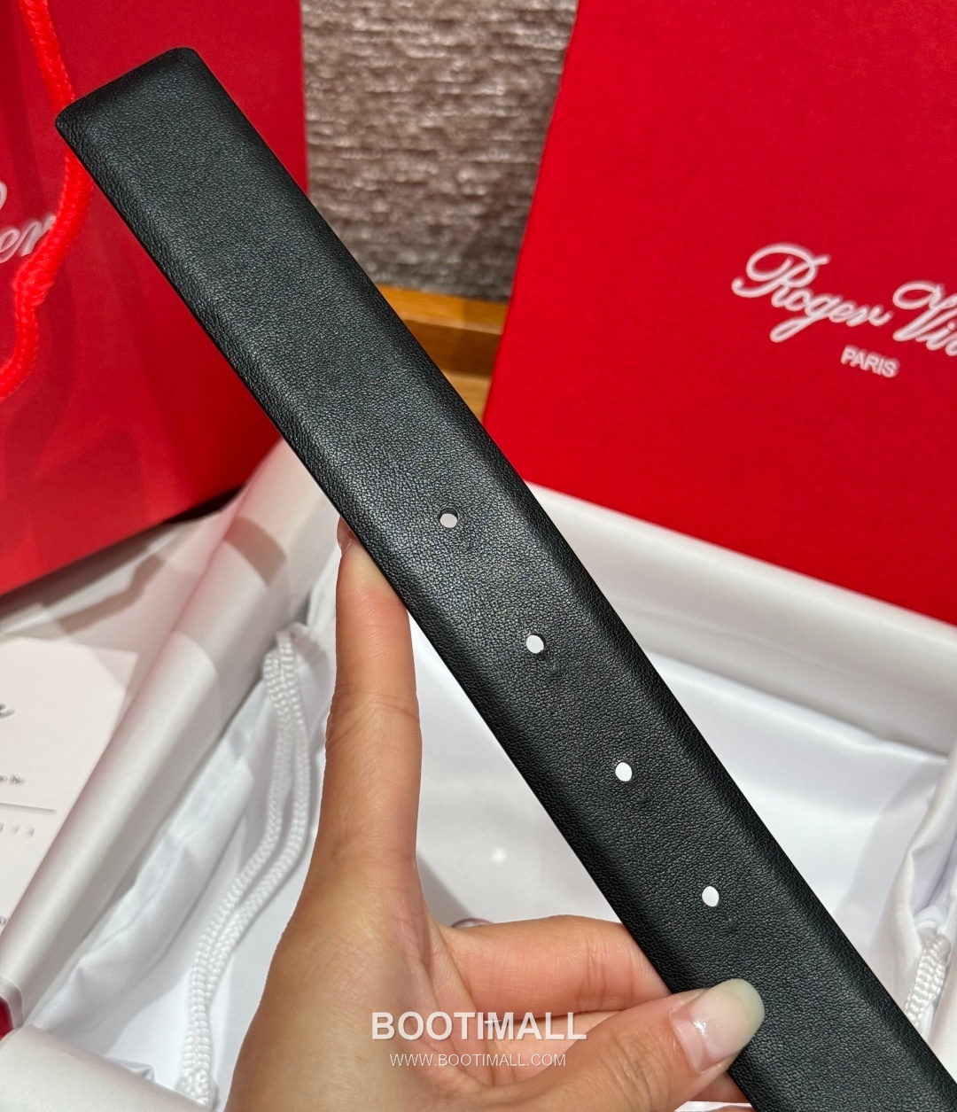 Roger Vivier Calfskin Leather Reversible Belt with Square Logo Buckle Gold-Plated 로저비비에 카프스킨 레더 리버서블 벨트 스퀘어 로고 버클 황동 베이스 금도금 3.0cm 8