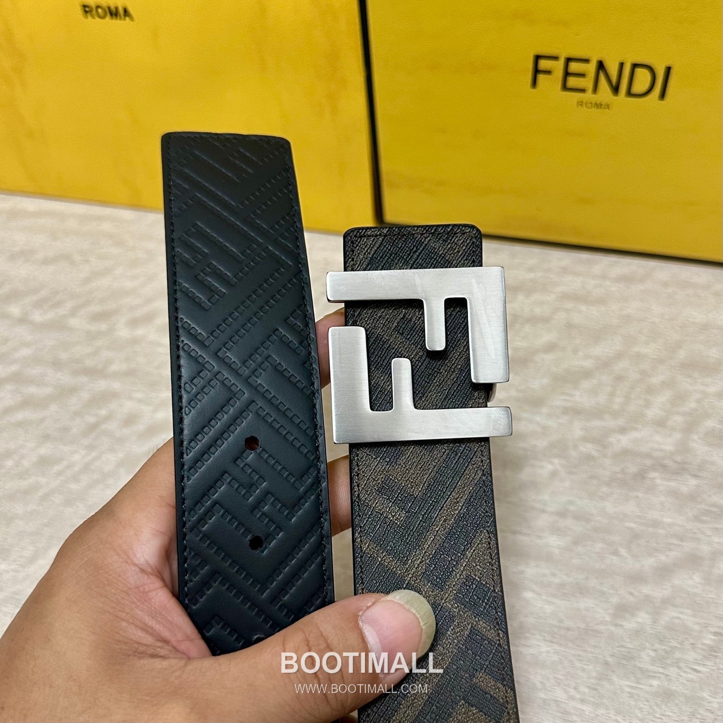 Fendi FF Cuoio Romano Calfskin Reversible Belt with FF Logo Buckle Palladium 펜디 FF 쿠오이오 로마노 카프스킨 리버서블 벨트 FF 로고 버클 황동 베이스 팔라듐 피니시 4.0cm 4