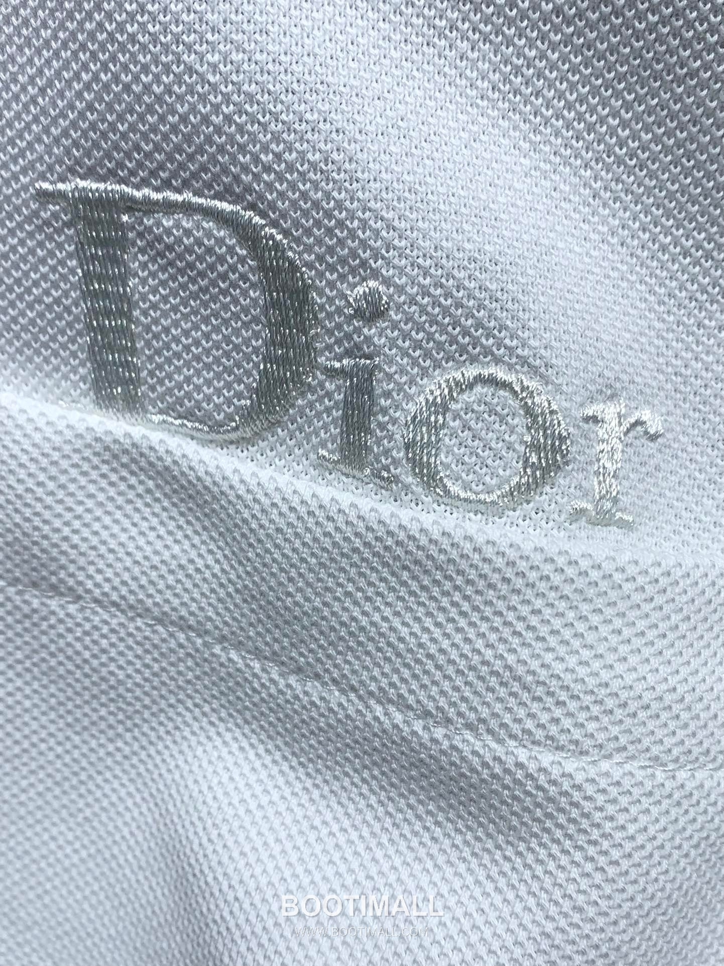 Dior SS26 Tone-on-Tone Embroidered Piqué Cotton Polo Shirt 디올 SS26 톤온톤 자수 피케 코튼 폴로 셔츠 3