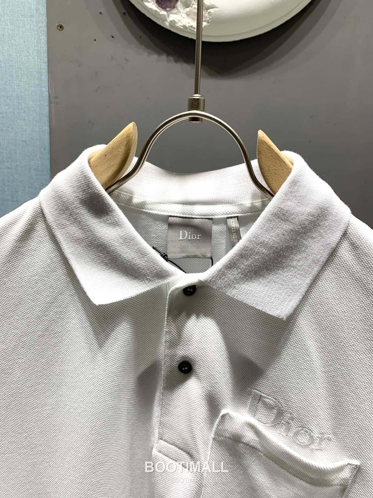 Dior SS26 Tone-on-Tone Embroidered Piqué Cotton Polo Shirt 디올 SS26 톤온톤 자수 피케 코튼 폴로 셔츠 5