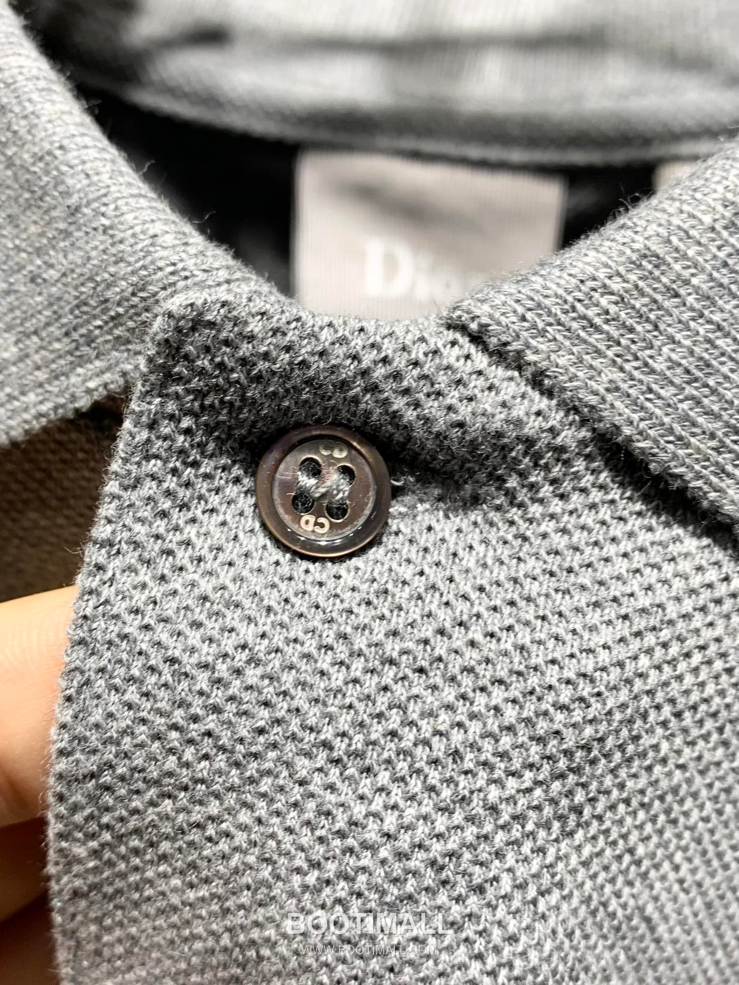 Dior SS26 Tone-on-Tone Embroidered Piqué Cotton Polo Shirt 디올 SS26 톤온톤 자수 피케 코튼 폴로 셔츠 6