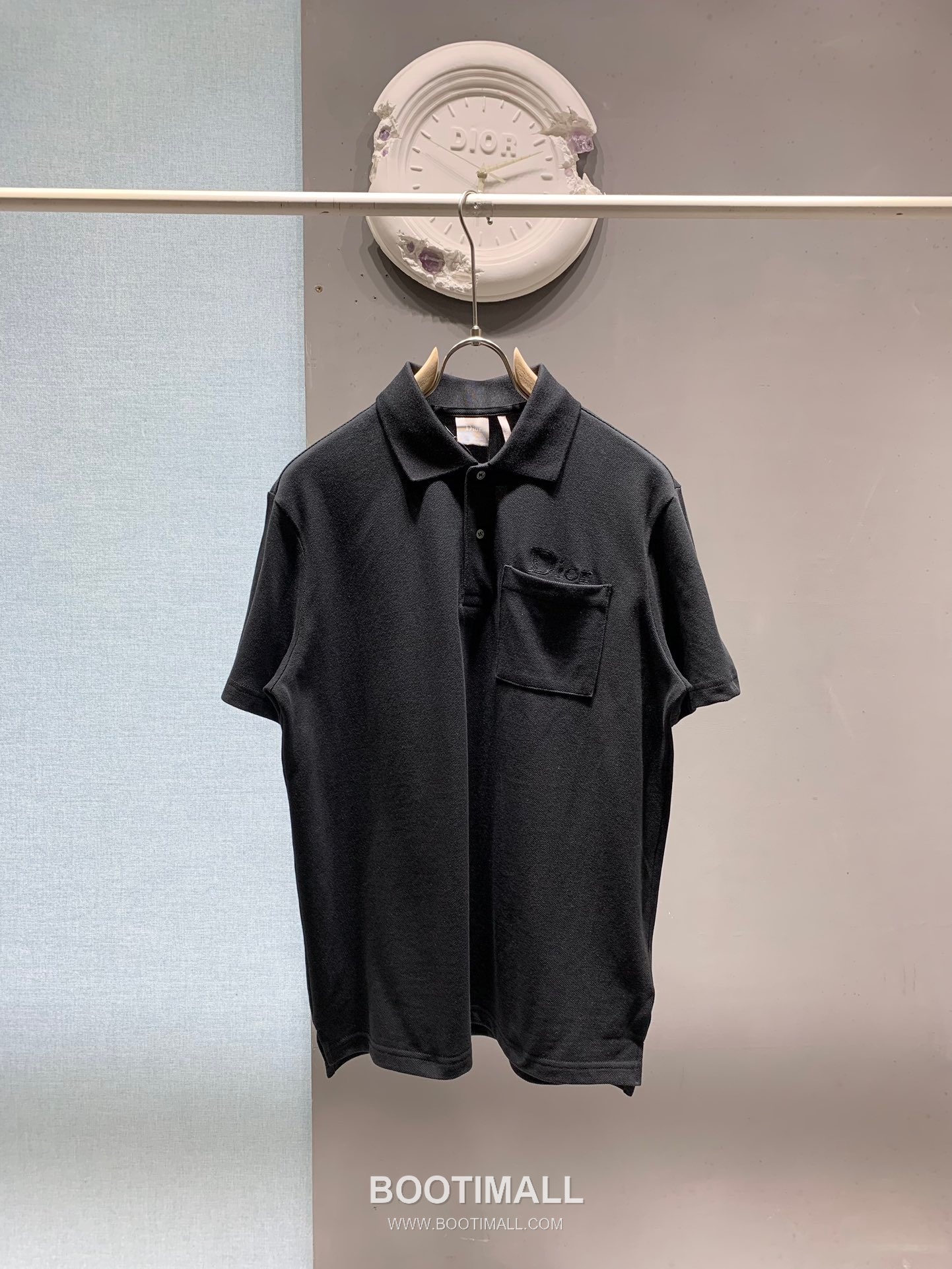 Dior SS26 Tone-on-Tone Embroidered Piqué Cotton Polo Shirt 디올 SS26 톤온톤 자수 피케 코튼 폴로 셔츠 1