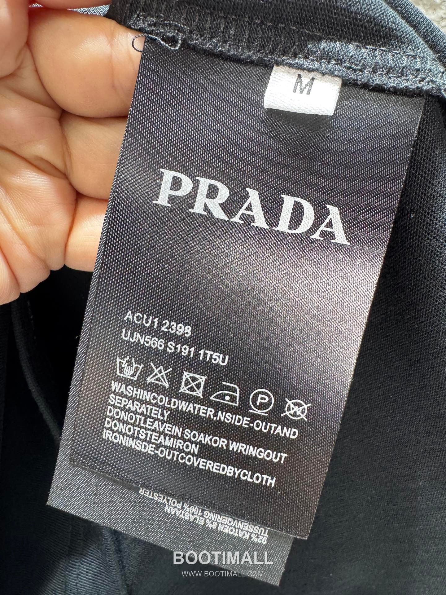 Prada SS26 Graffiti Print Heavy Cotton T-Shirt 프라다 SS26 그래피티 프린트 헤비 코튼 티셔츠 SG26260 8