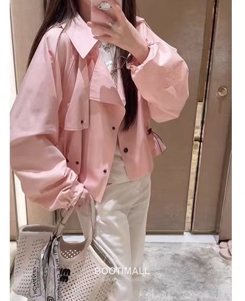 Burberry SS26 Lightweight Gabardine Hooded Trench Coat 버버리 SS26 라이트웨이트 개버딘 후드 트렌치 코트 8