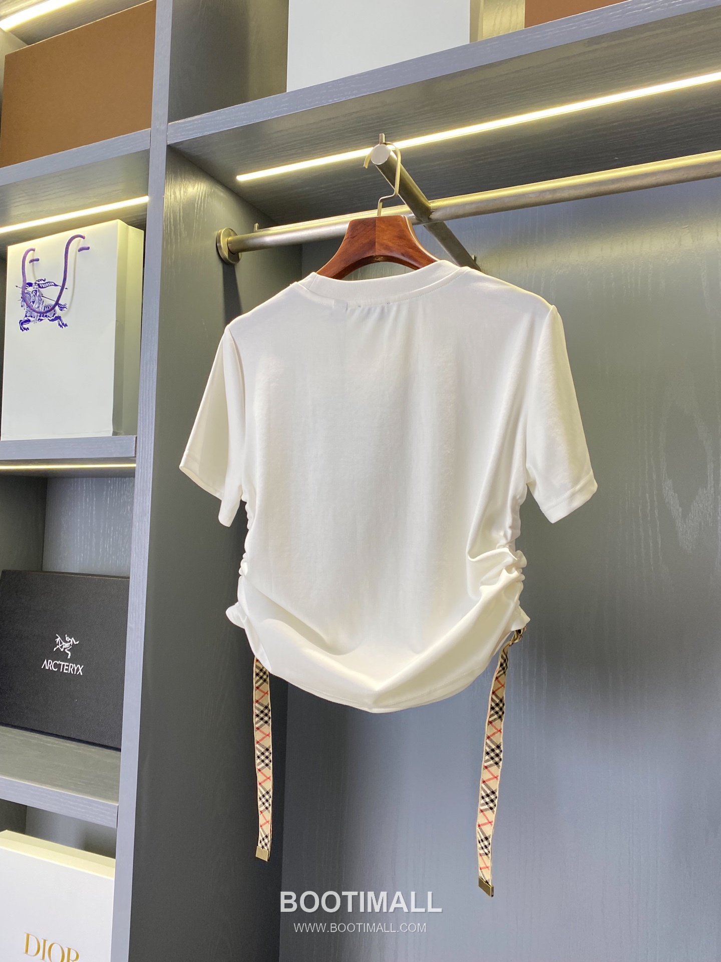 Burberry SS26 Check Panel Pleated Cotton T-Shirt 버버리 SS26 체크 패널 플리츠 코튼 티셔츠 2