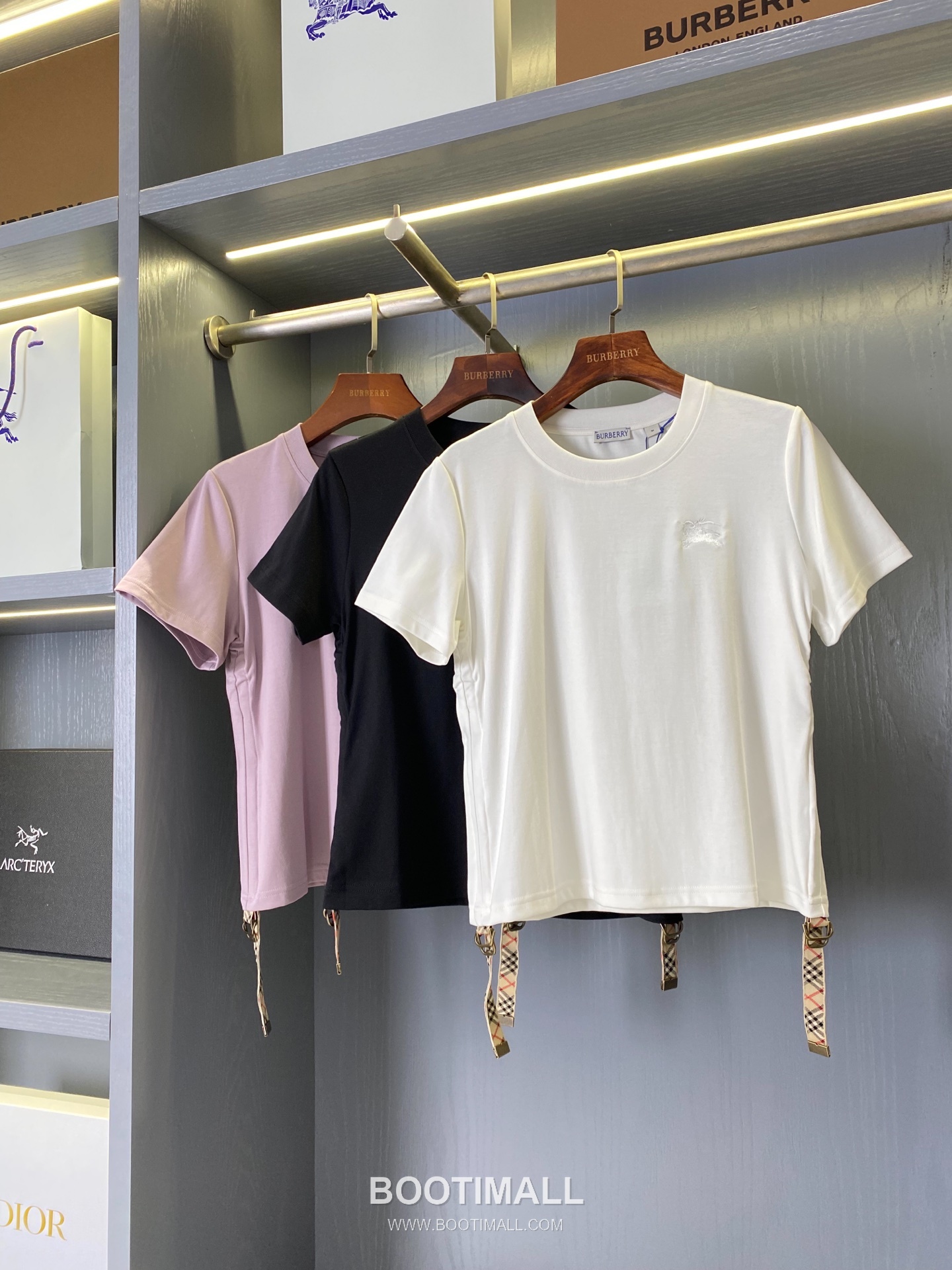 Burberry SS26 Check Panel Pleated Cotton T-Shirt 버버리 SS26 체크 패널 플리츠 코튼 티셔츠 8