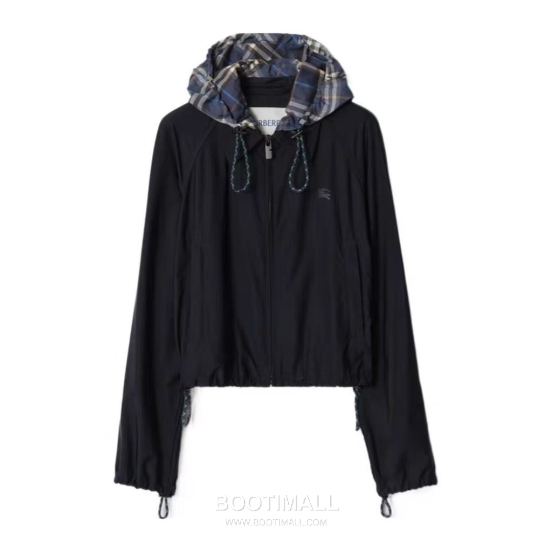 Burberry SS26 EKD Embroidered Nylon Hooded Cropped Jacket 버버리 SS26 EKD 자수 나일론 후드 크롭 재킷 4