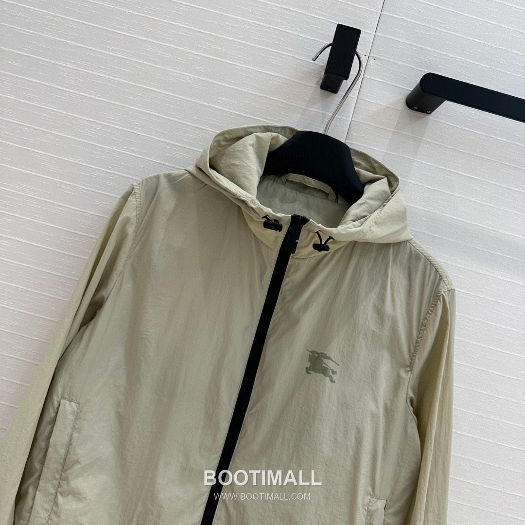 Burberry EKD Print Lightweight Nylon Hooded Jacket 버버리 EKD 프린트 라이트웨이트 나일론 후드 재킷 7